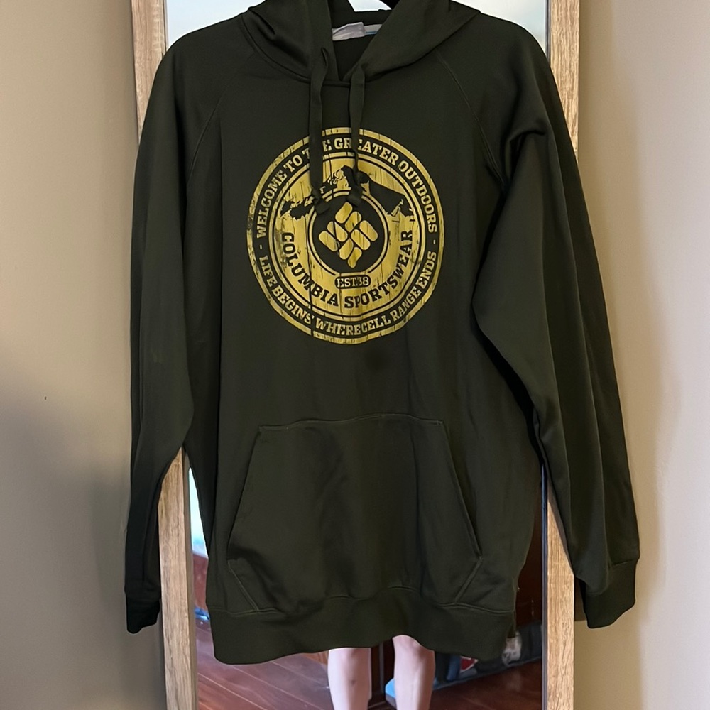 Mens Columbia size medium forest green sweatshirt